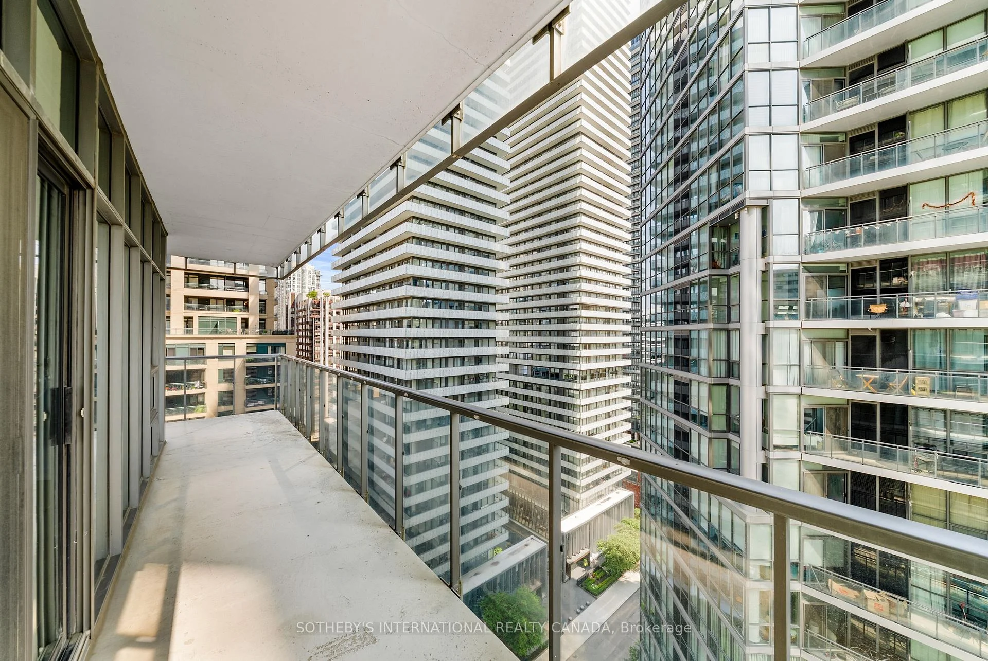 Photo 55 of Unit 1611, 33 Charles Street E, Toronto, Church-Yonge Corridor — HOMEH