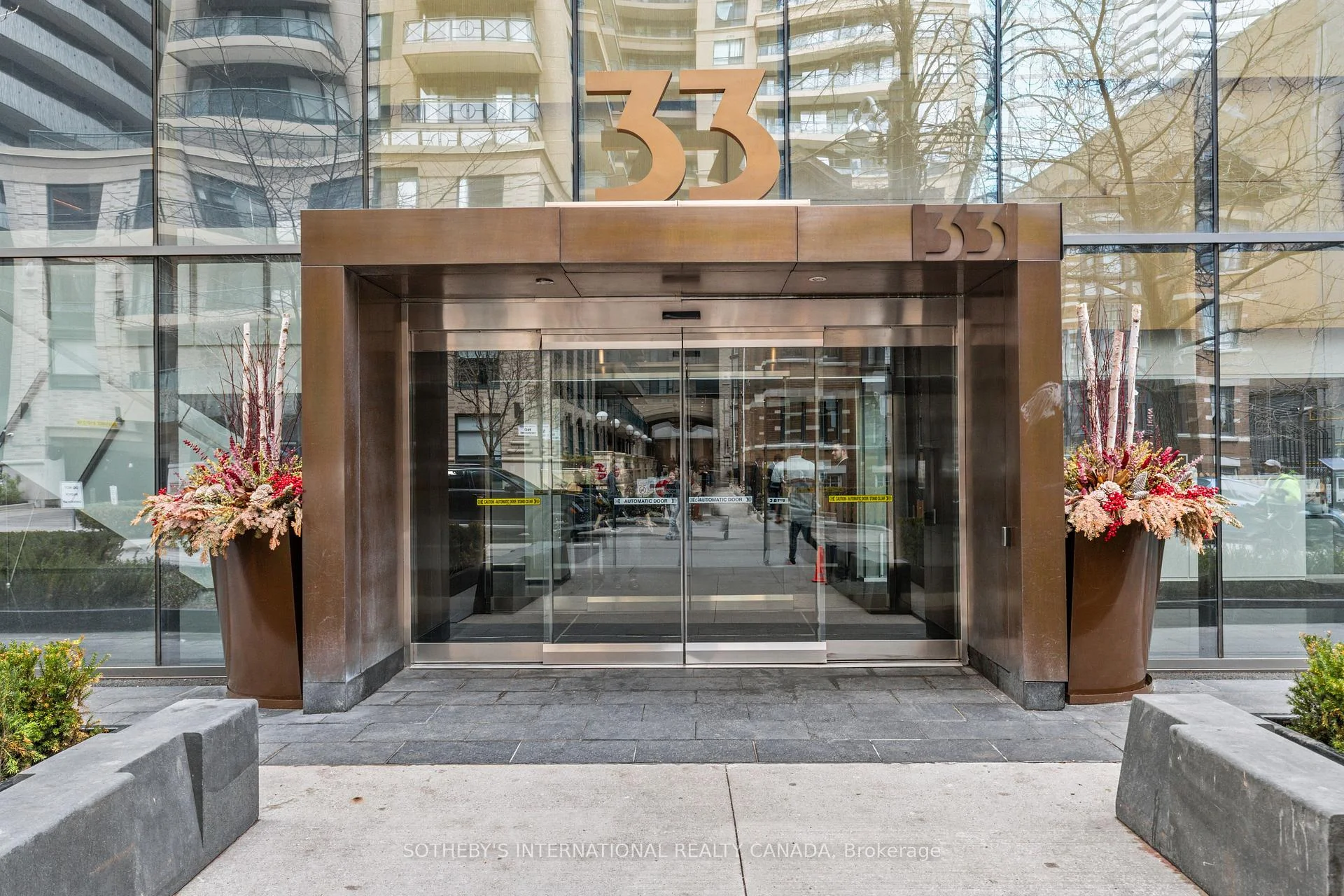 Photo 81 of Unit 1611, 33 Charles Street E, Toronto, Church-Yonge Corridor — HOMEH