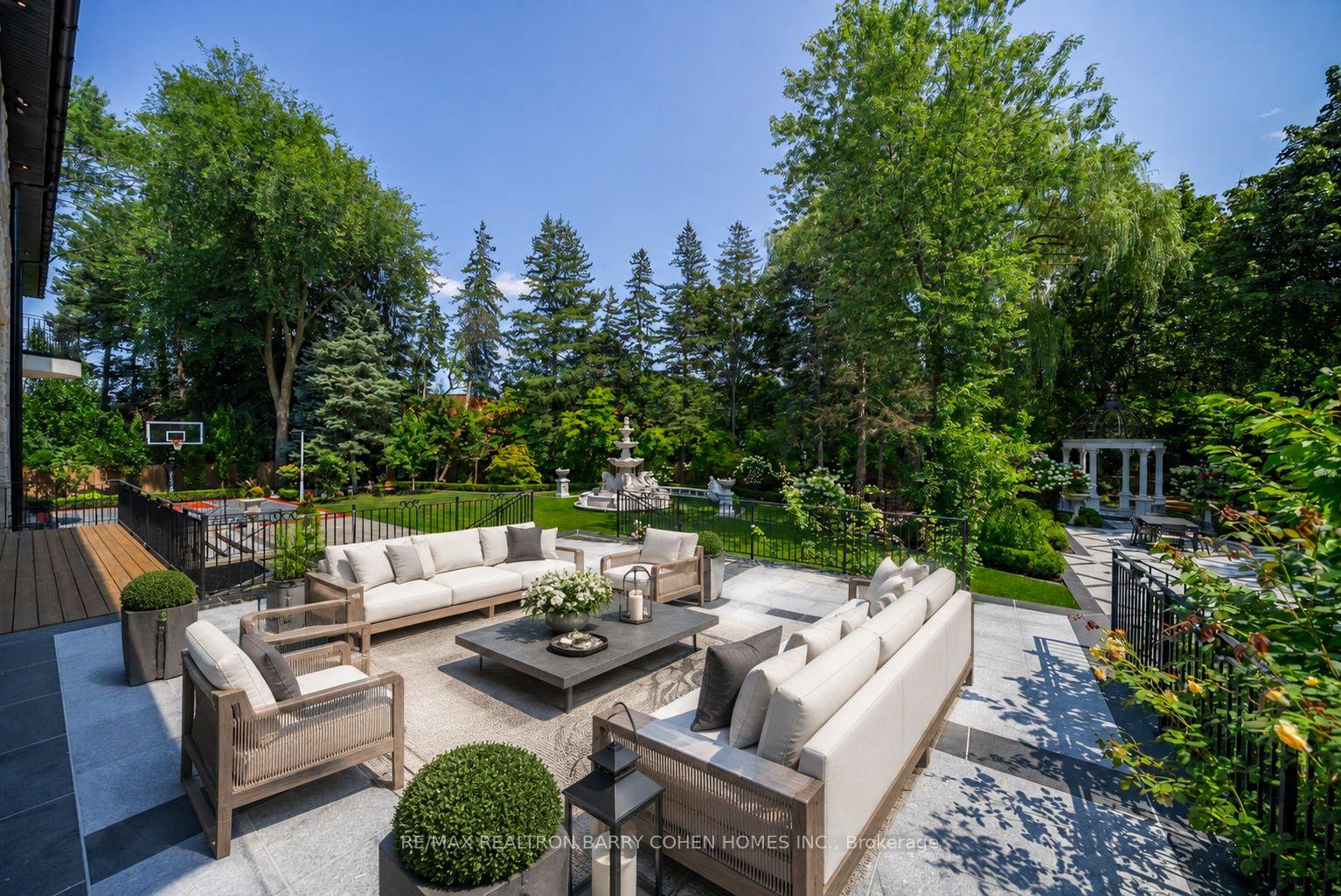 Photo 45 of 99 Bayview Ridge, North York, Bridle Path-Sunnybrook-York Mills — HOMEH