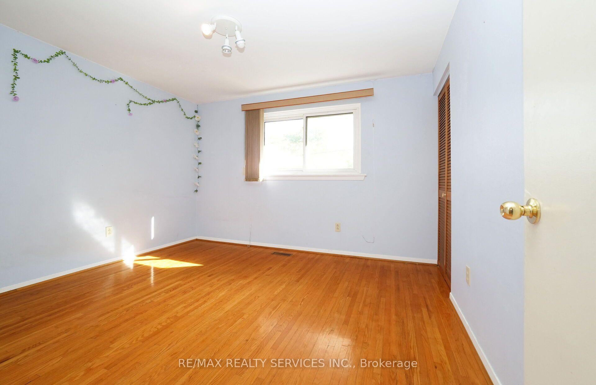 Photo 27 of 79 Cloverdale Drive, Brampton, Avondale — HOMEH