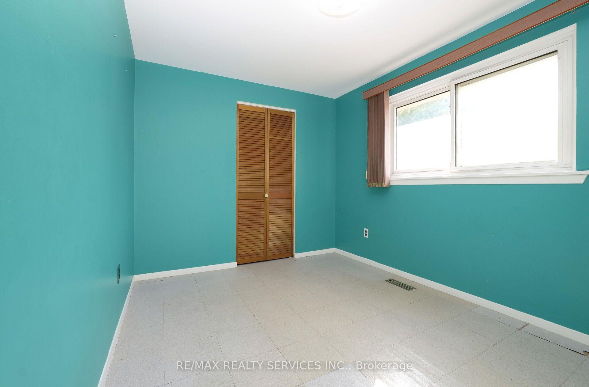 Photo 28 of 79 Cloverdale Drive, Brampton, Avondale — HOMEH