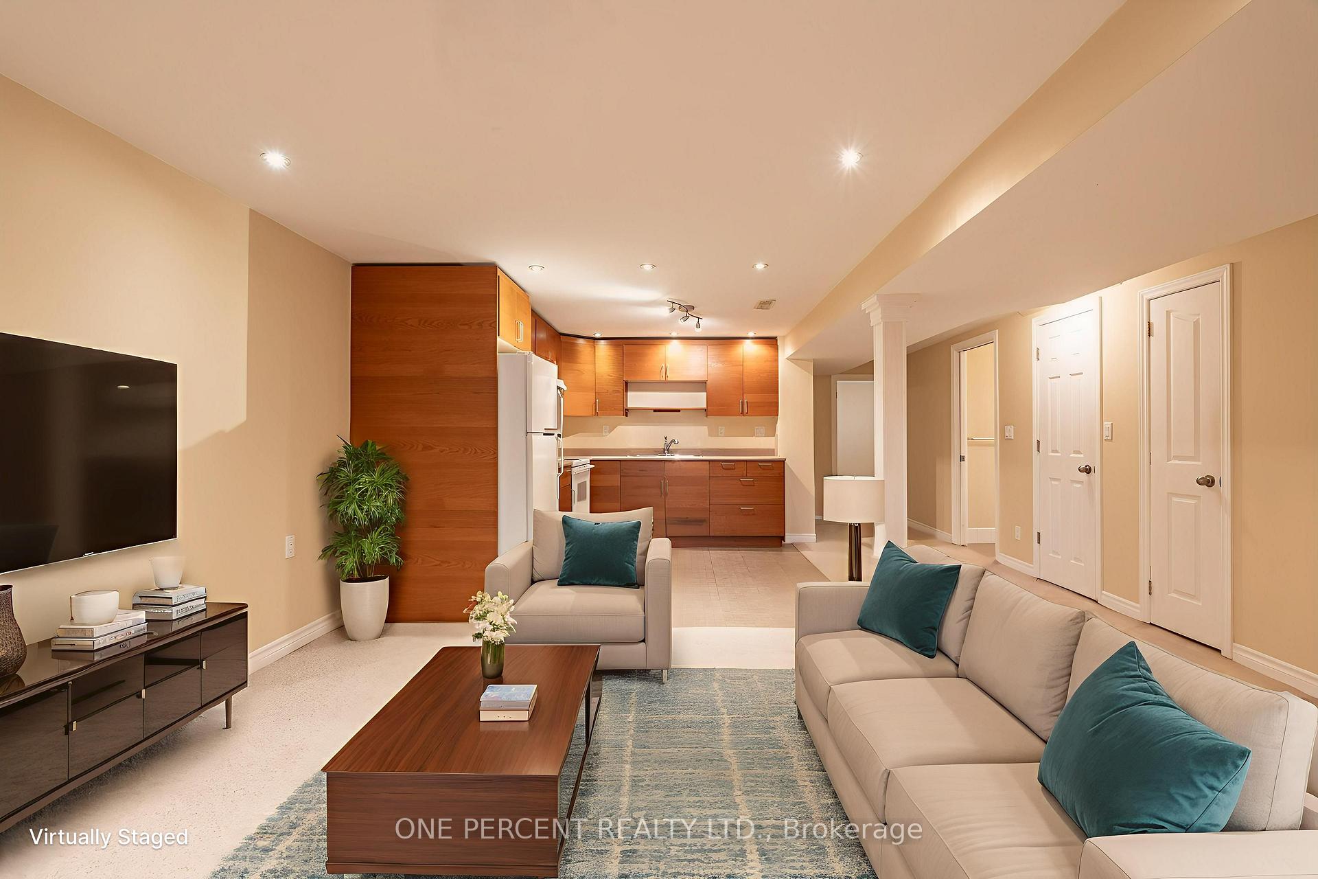 Photo 16 of 696 Peele Boulevard, Burlington, Brant — HOMEH