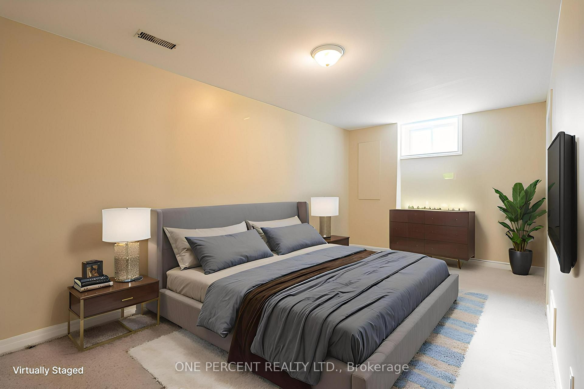 Photo 13 of 696 Peele Boulevard, Burlington, Brant — HOMEH