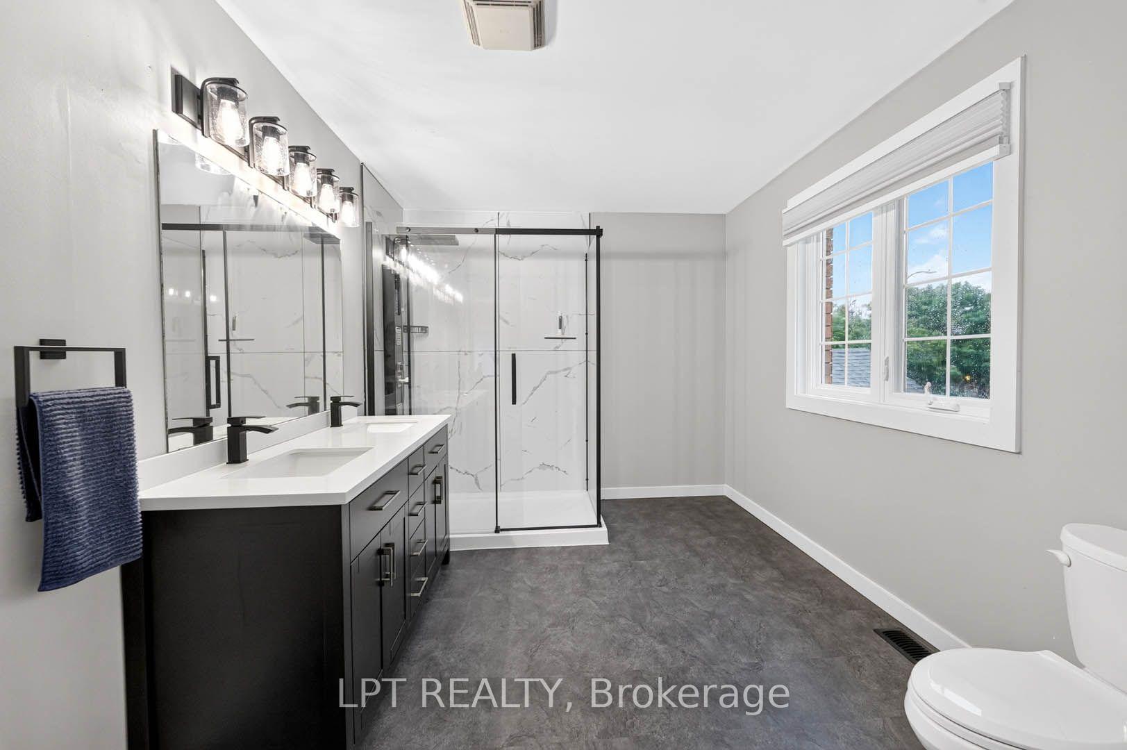 Photo 34 of 43 Liam Drive, Hamilton, Ancaster — HOMEH