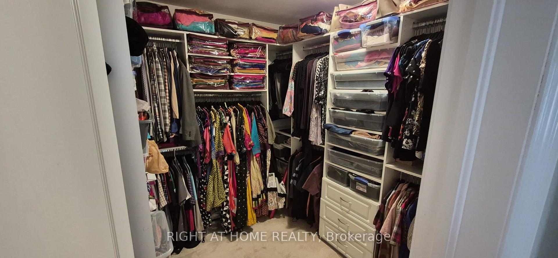 Photo 14 of 33 Abercrombie Crescent, Brampton, Northwest Brampton — HOMEH