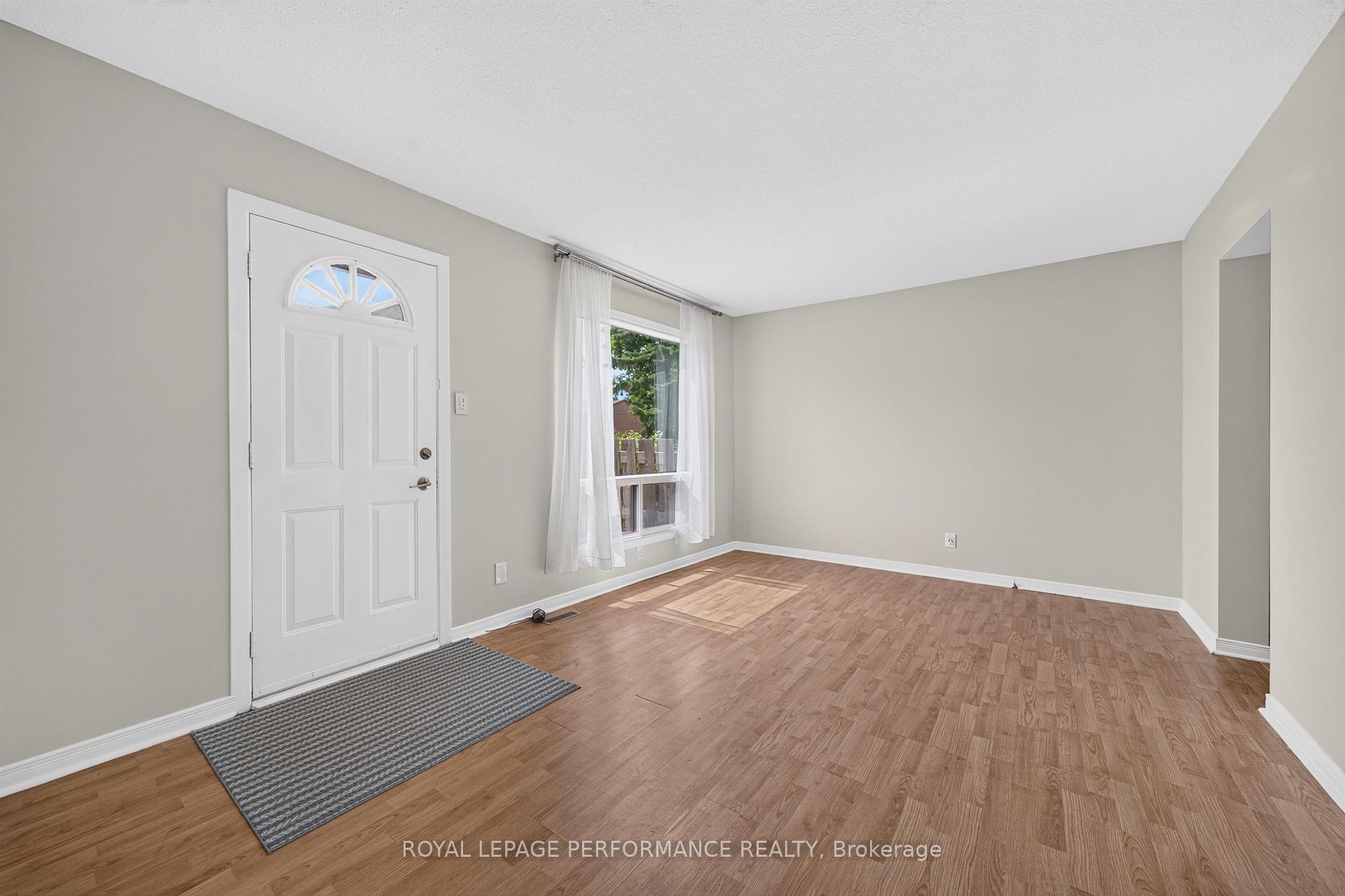 Photo 7 of Unit 10, 1288 Belgate Way, Ottawa, Cyrville — HOMEH