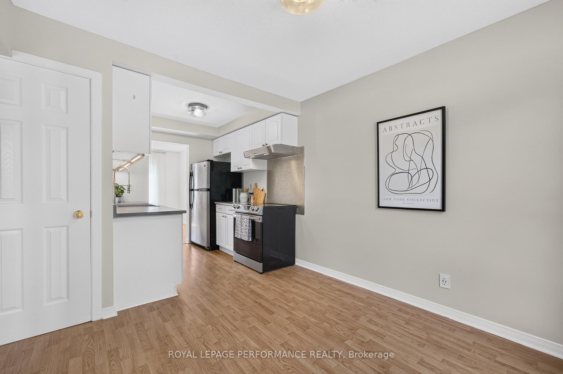 Photo 15 of Unit 10, 1288 Belgate Way, Ottawa, Cyrville — HOMEH
