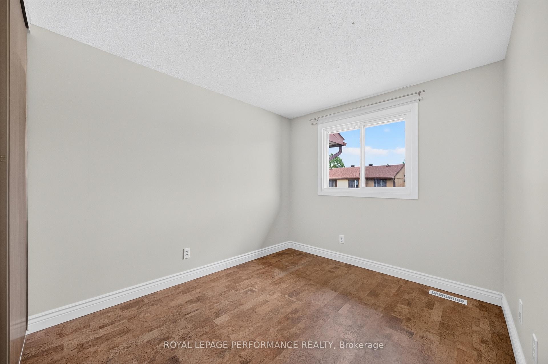 Photo 23 of Unit 10, 1288 Belgate Way, Ottawa, Cyrville — HOMEH