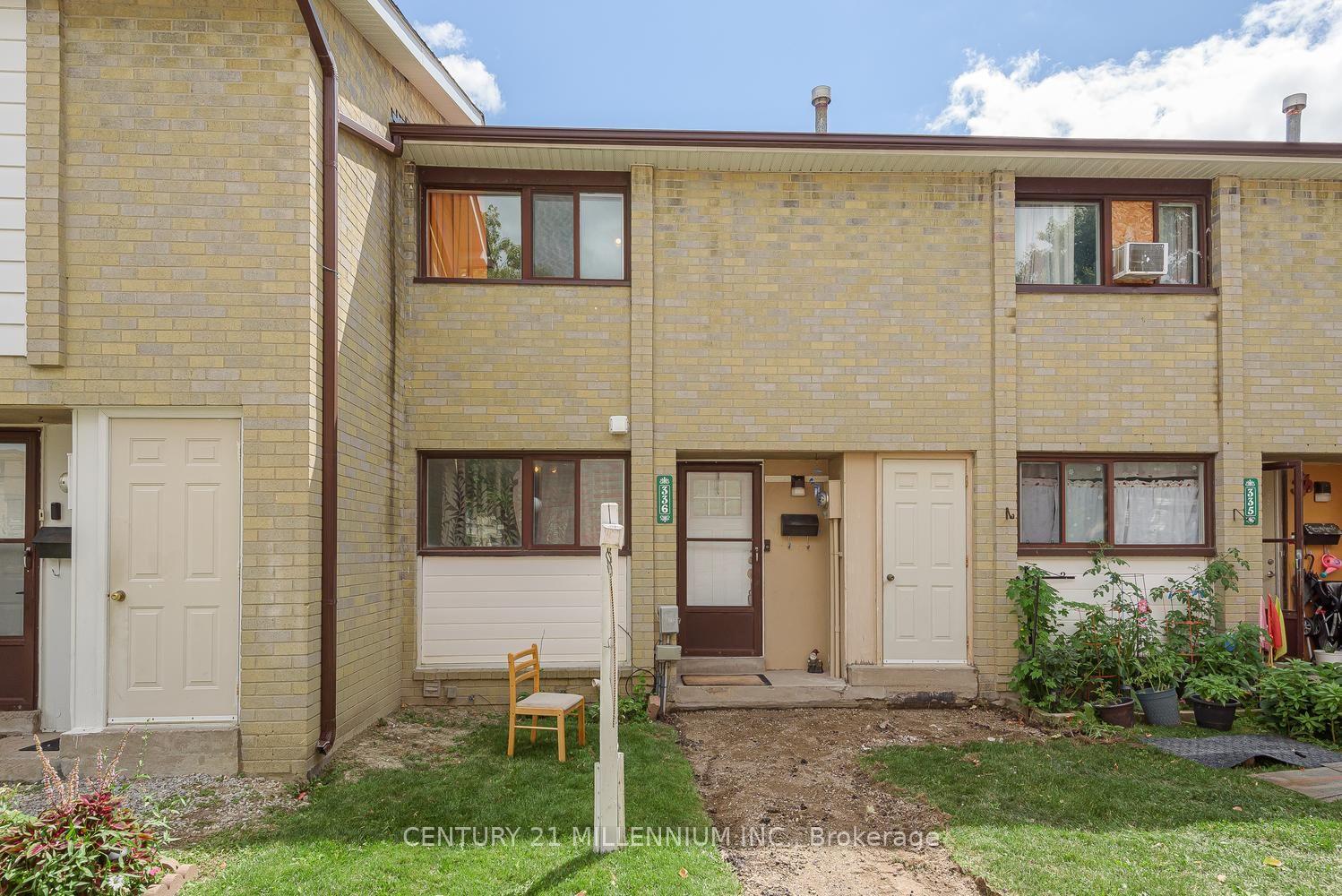 Photo 6 of 336 Fleetwood Crescent, Brampton, Southgate — HOMEH