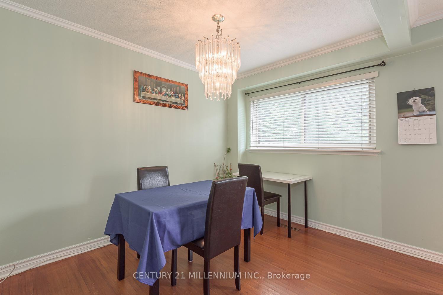 Photo 10 of 336 Fleetwood Crescent, Brampton, Southgate — HOMEH