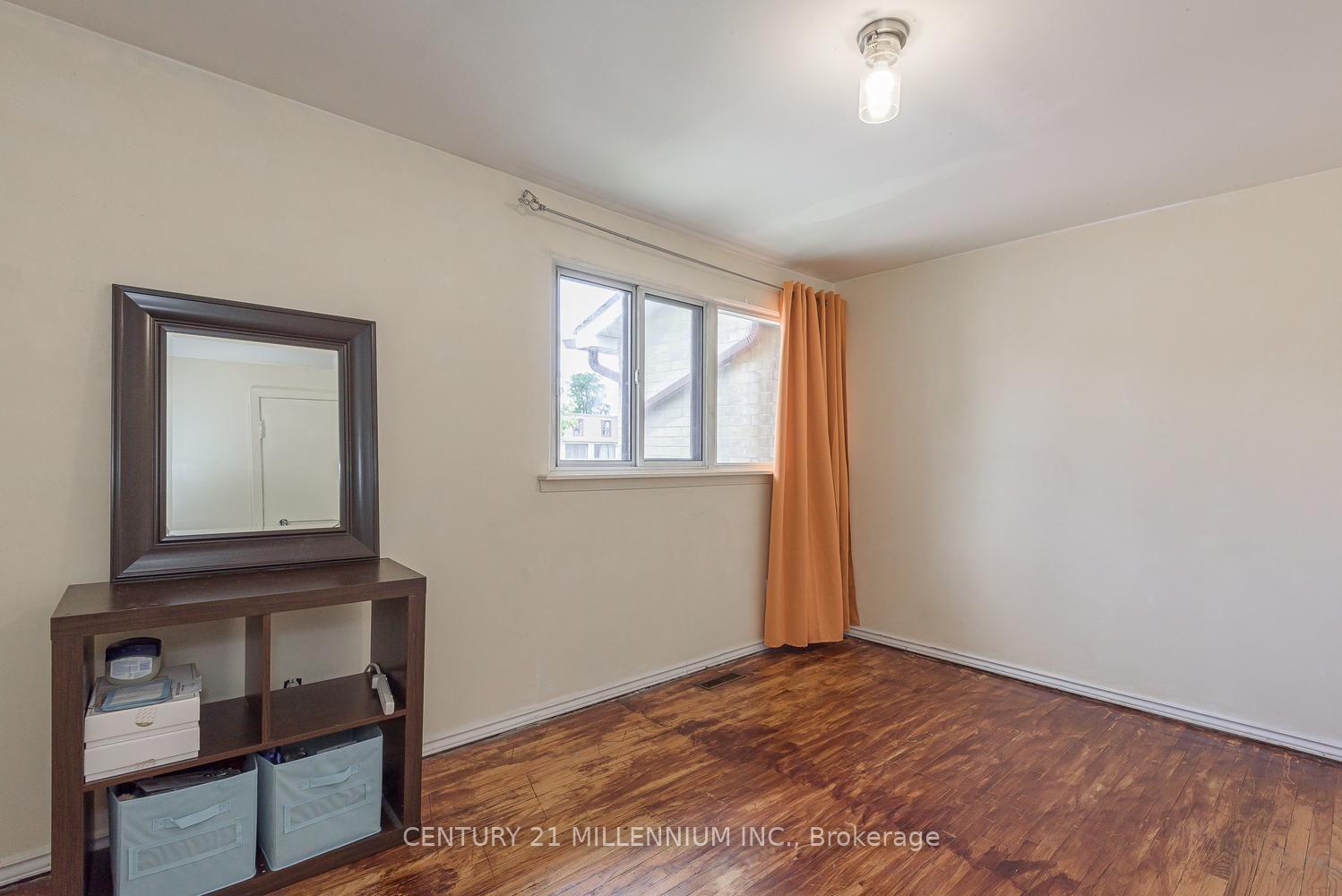 Photo 16 of 336 Fleetwood Crescent, Brampton, Southgate — HOMEH
