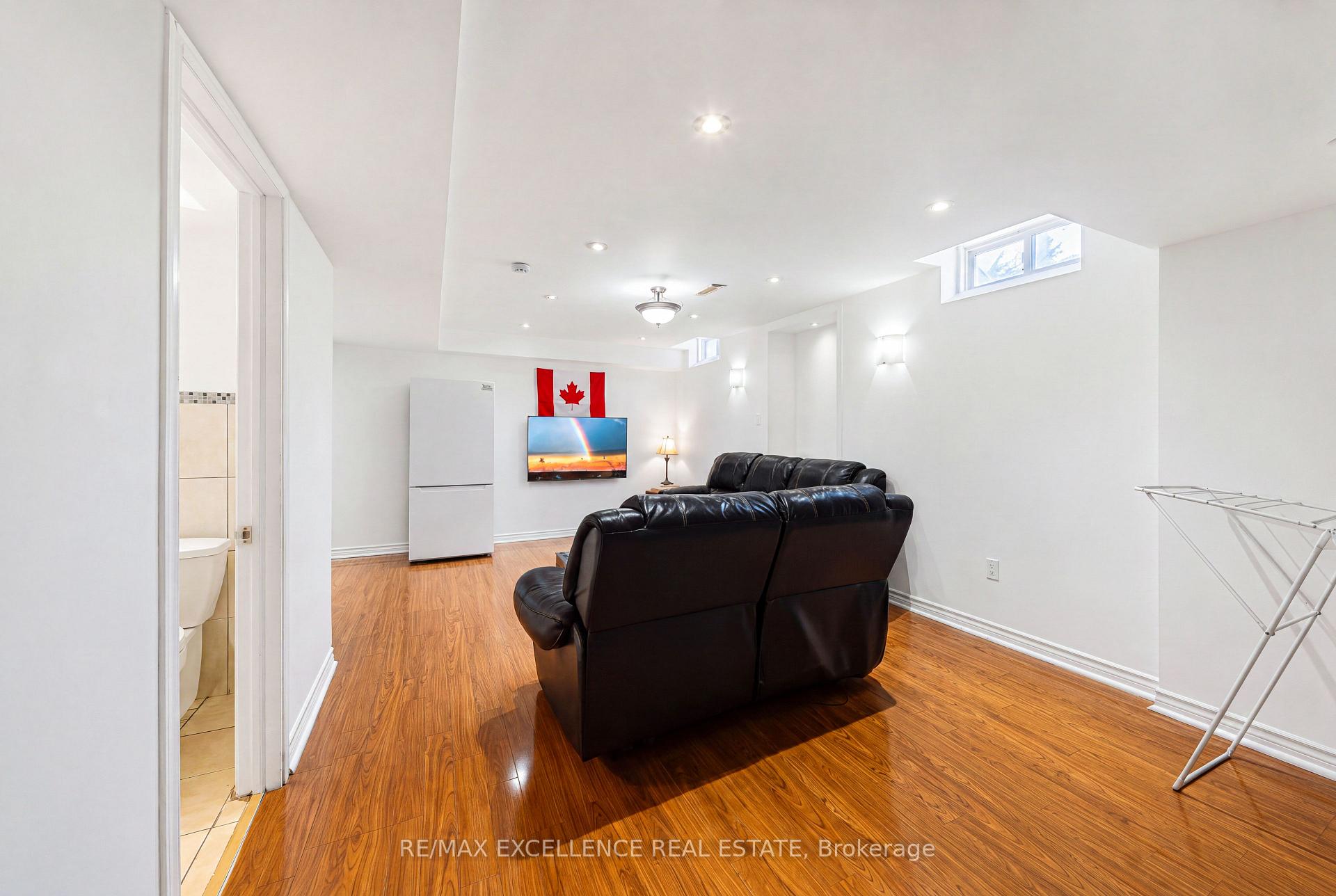 Photo 26 of 88 Oblate Crescent, Brampton, Bram West — HOMEH