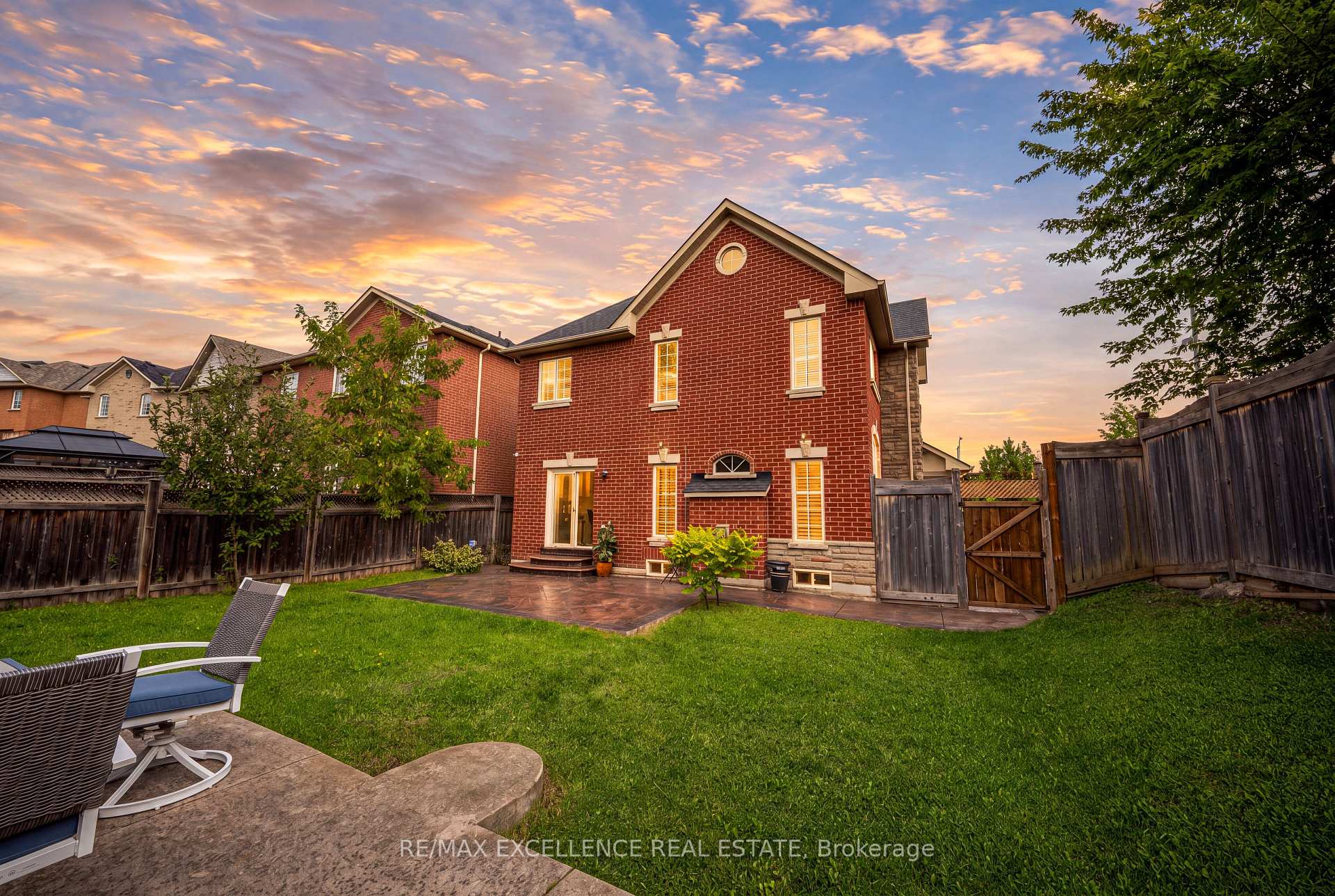 Photo 30 of 88 Oblate Crescent, Brampton, Bram West — HOMEH