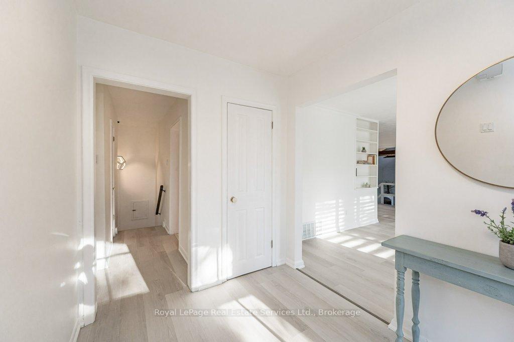Photo 6 of 349 Wedgewood Drive, Oakville, Morrison — HOMEH