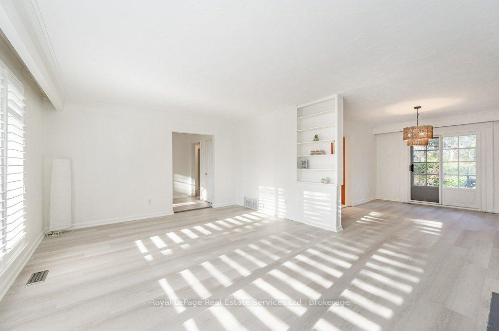 Photo 9 of 349 Wedgewood Drive, Oakville, Morrison — HOMEH