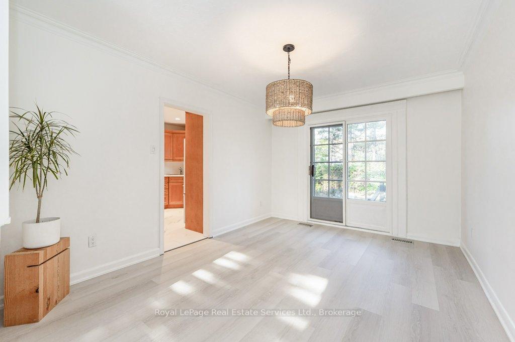 Photo 11 of 349 Wedgewood Drive, Oakville, Morrison — HOMEH