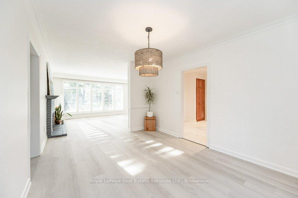 Photo 13 of 349 Wedgewood Drive, Oakville, Morrison — HOMEH