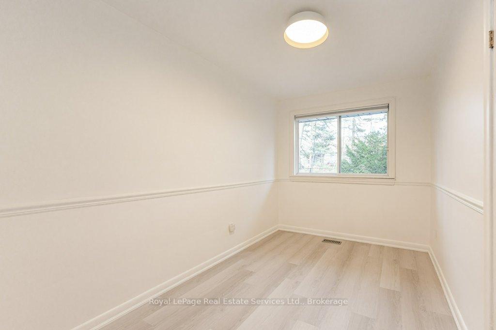Photo 21 of 349 Wedgewood Drive, Oakville, Morrison — HOMEH