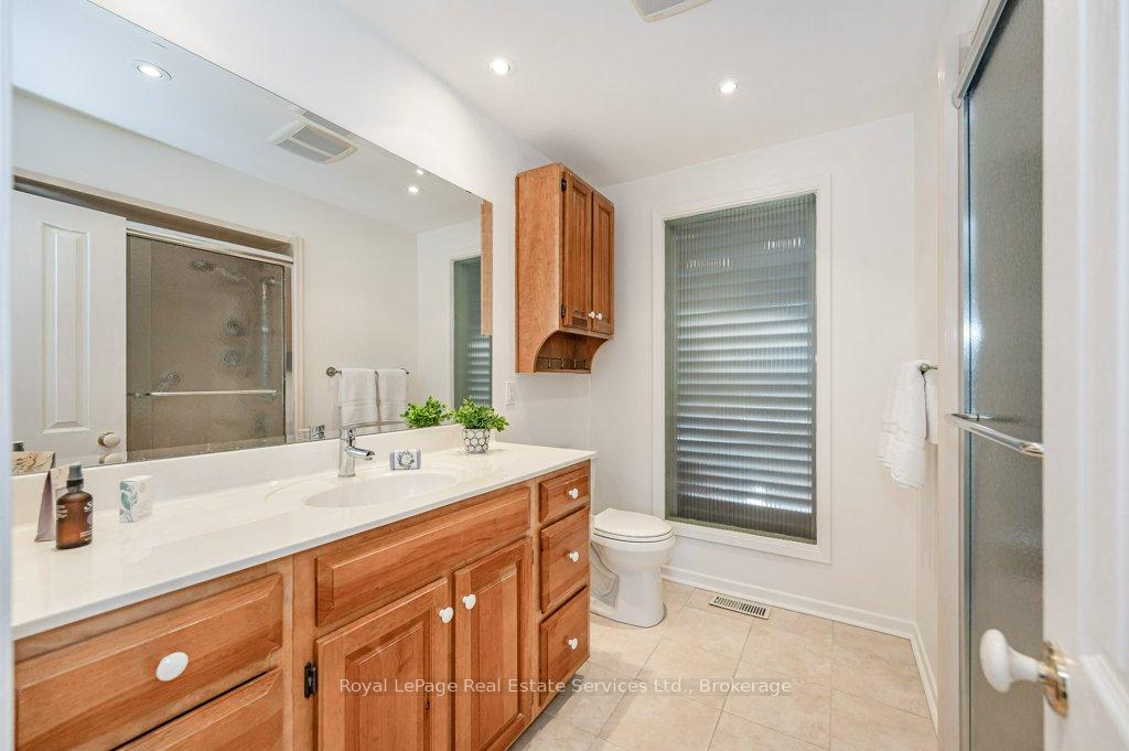 Photo 23 of 349 Wedgewood Drive, Oakville, Morrison — HOMEH