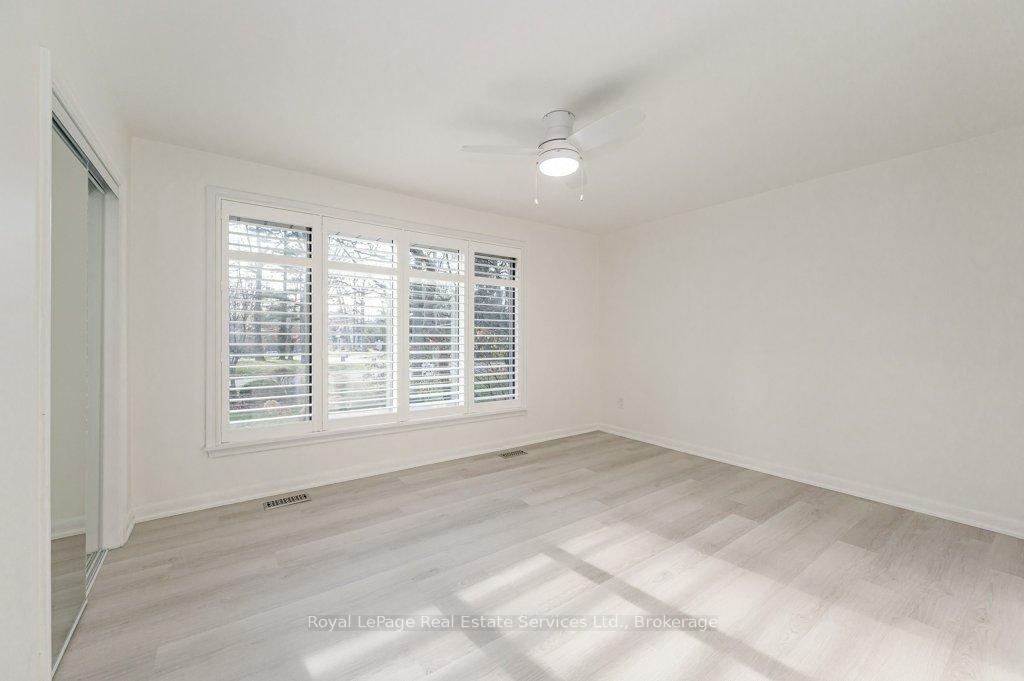 Photo 26 of 349 Wedgewood Drive, Oakville, Morrison — HOMEH