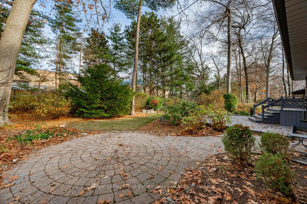 Photo 41 of 349 Wedgewood Drive, Oakville, Morrison — HOMEH