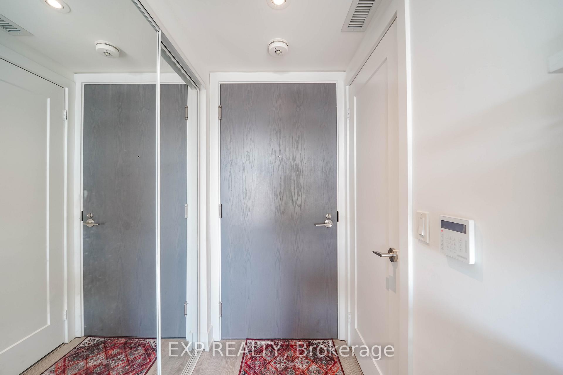 Photo 3 of Unit 308A, 7 Mabelle Avenue, Etobicoke, Islington-City Centre West — HOMEH