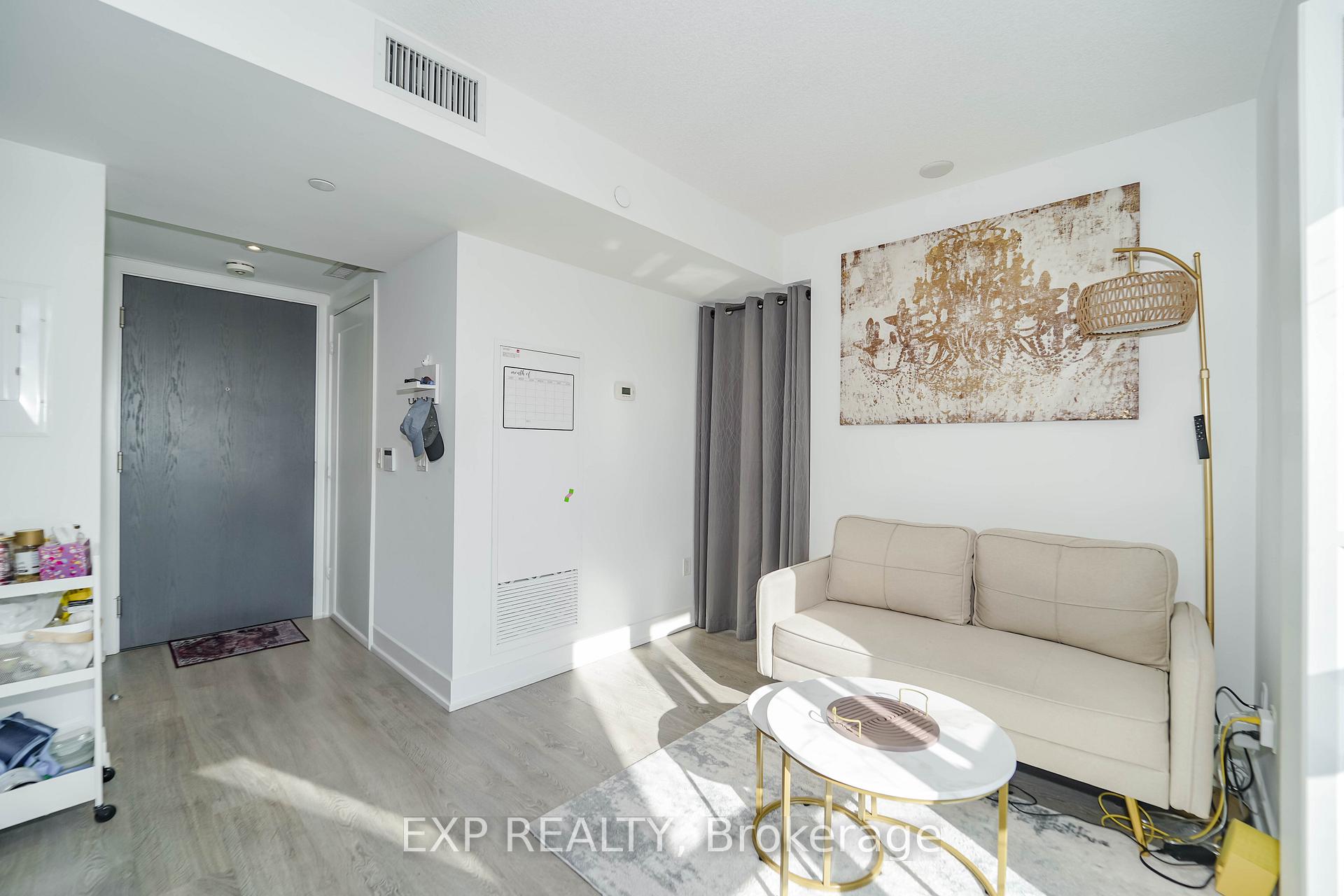 Photo 4 of Unit 308A, 7 Mabelle Avenue, Etobicoke, Islington-City Centre West — HOMEH