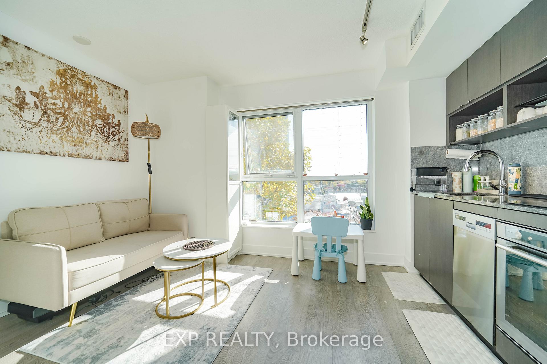 Photo 5 of Unit 308A, 7 Mabelle Avenue, Etobicoke, Islington-City Centre West — HOMEH