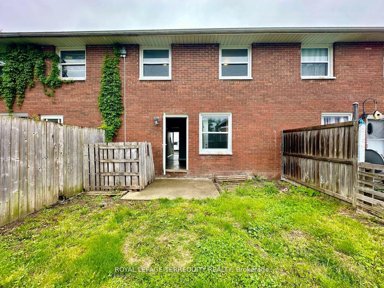 Photo 18 of 14 Orchard Place, Chatham-Kent — HOMEH