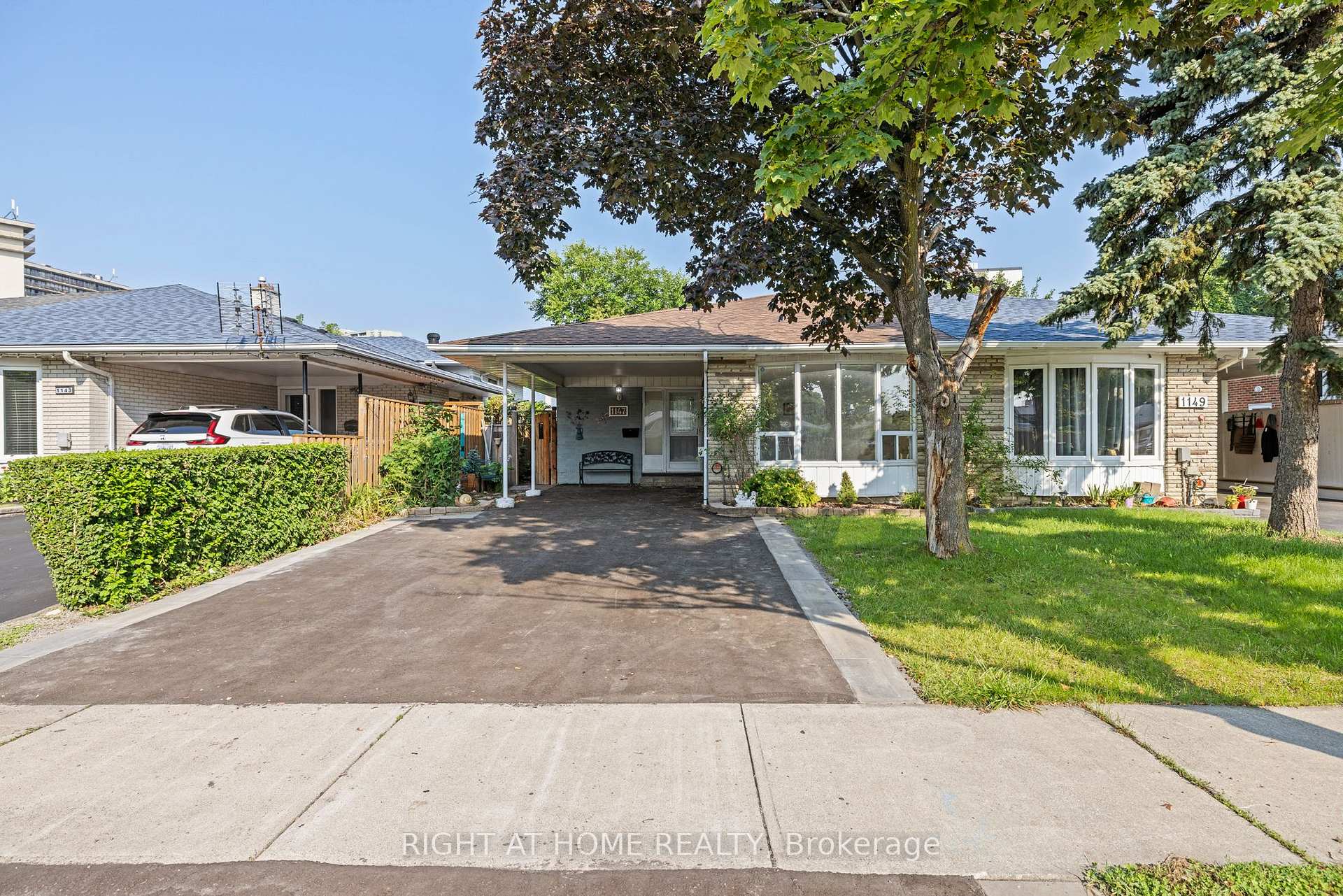 Photo of 1147 Saturnia Crescent