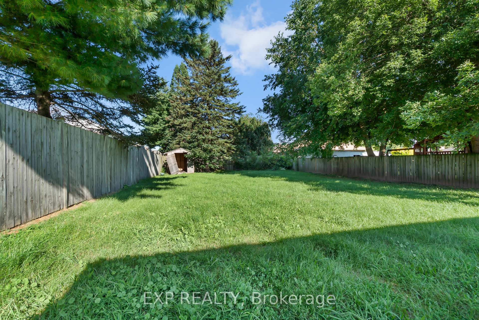 Photo 4 of 5098 Drummond Road, Niagara Falls, Cherrywood — HOMEH