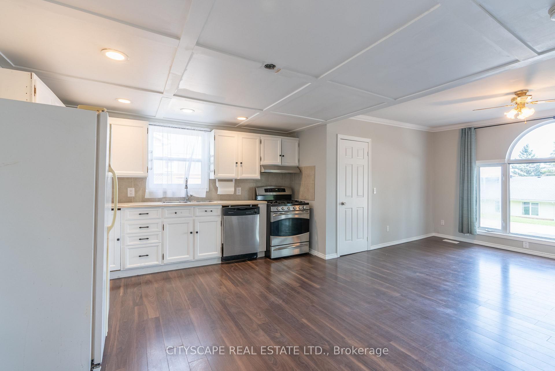 Photo 8 of 408 William Street, Shelburne — HOMEH