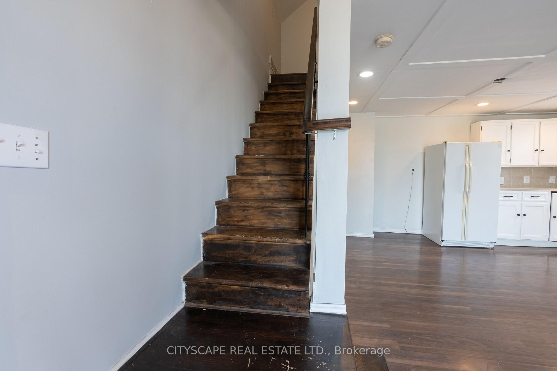 Photo 10 of 408 William Street, Shelburne — HOMEH