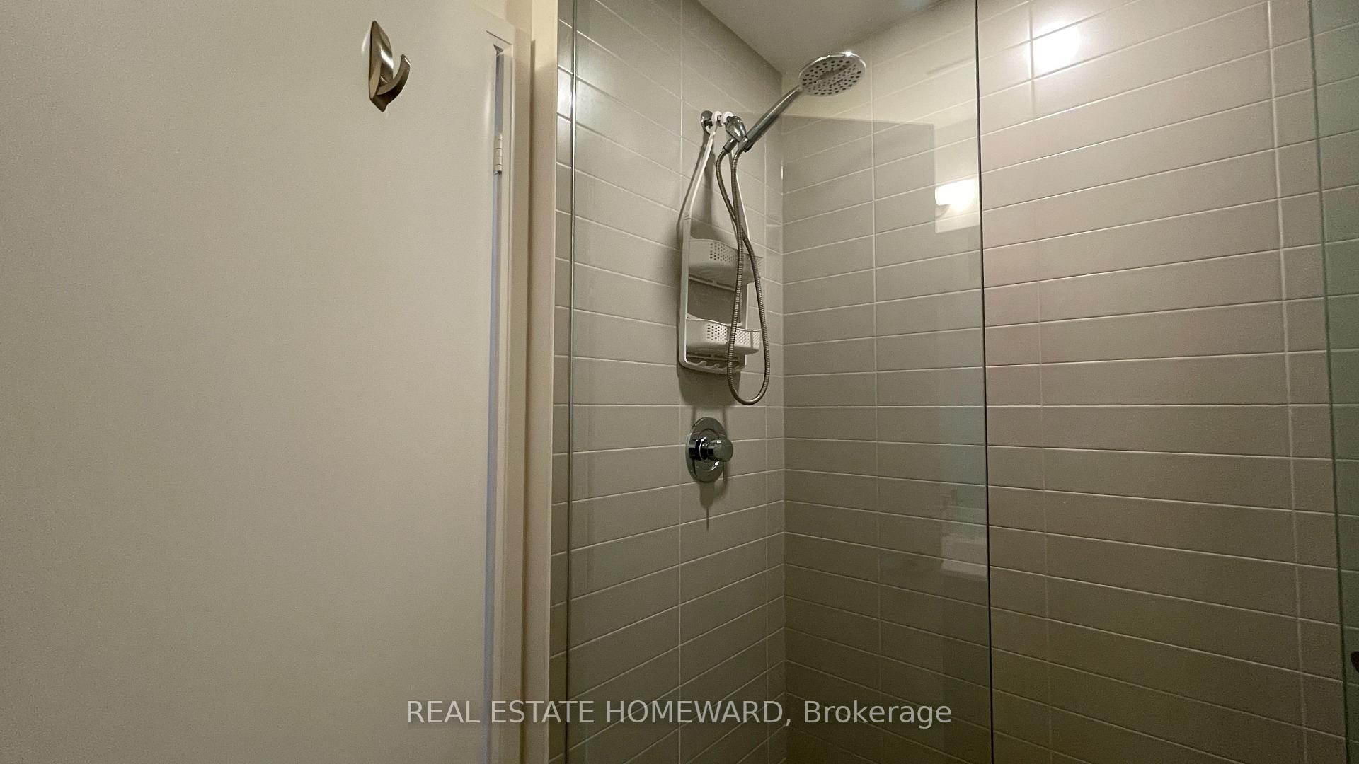 Photo 7 of Unit 813W, 27 Bathurst Street, Toronto, Waterfront Communities — HOMEH
