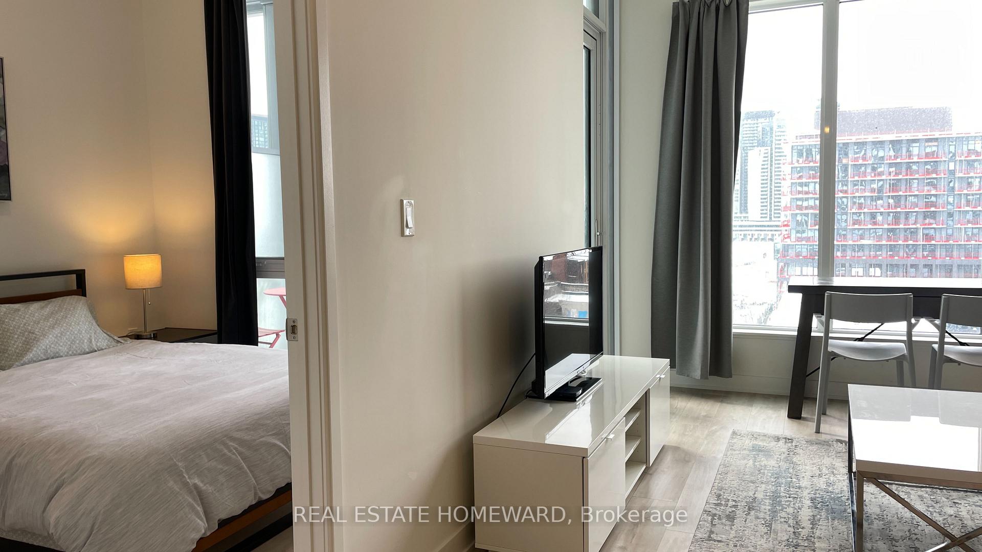 Photo 25 of Unit 813W, 27 Bathurst Street, Toronto, Waterfront Communities — HOMEH