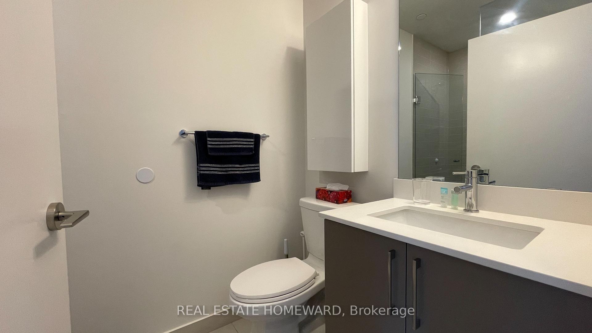 Photo 31 of Unit 813W, 27 Bathurst Street, Toronto, Waterfront Communities — HOMEH