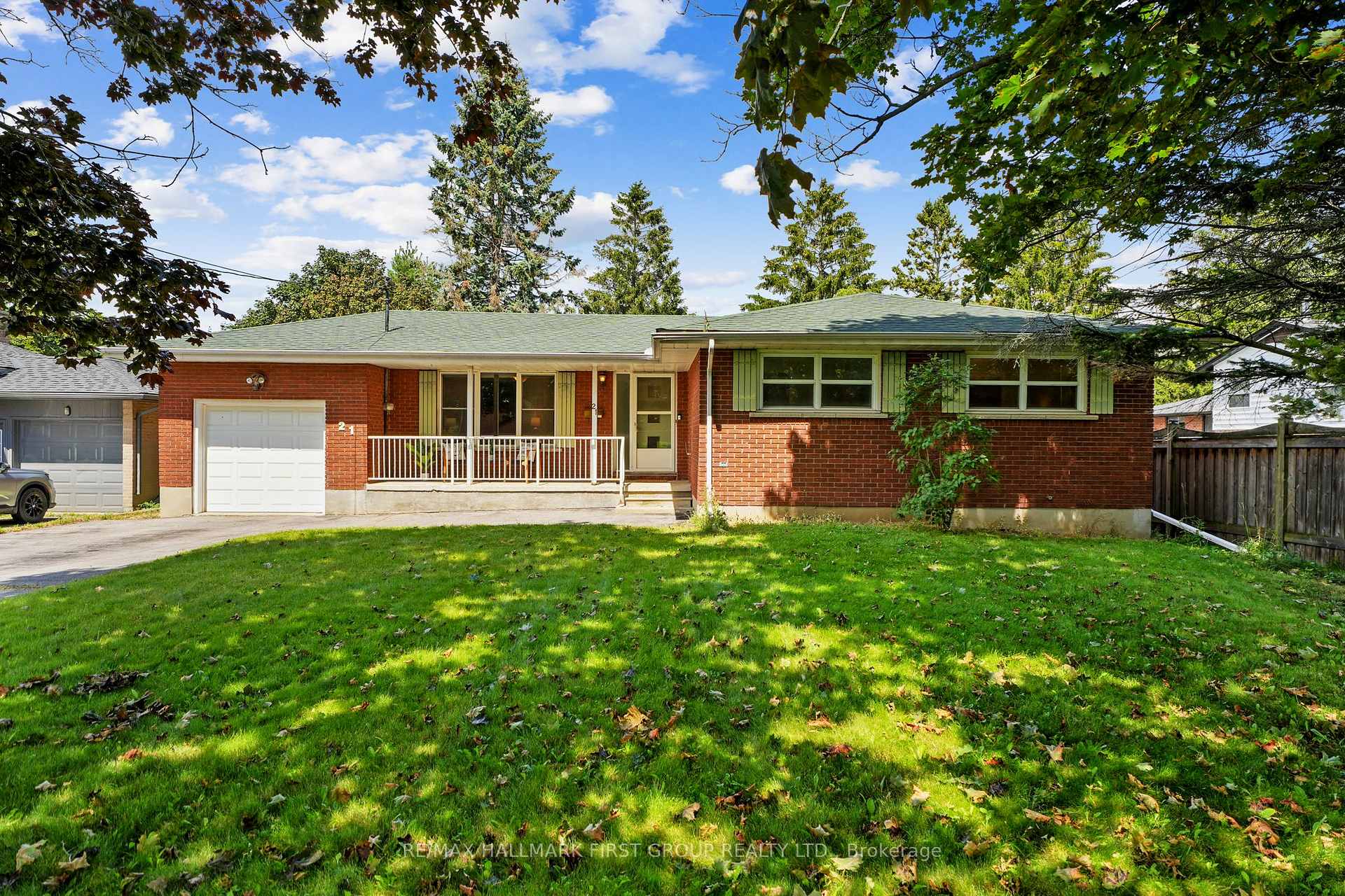 Photo 1 of 21 Gardiner Crescent, Cobourg — HOMEH