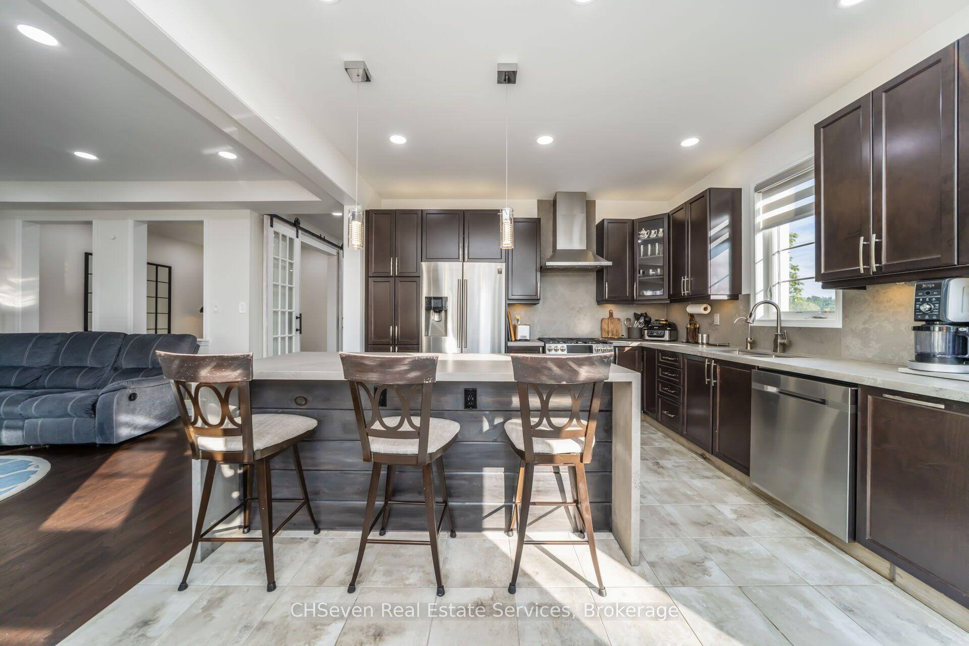 Photo 18 of 486 Etheridge Avenue, Milton, Ford — HOMEH