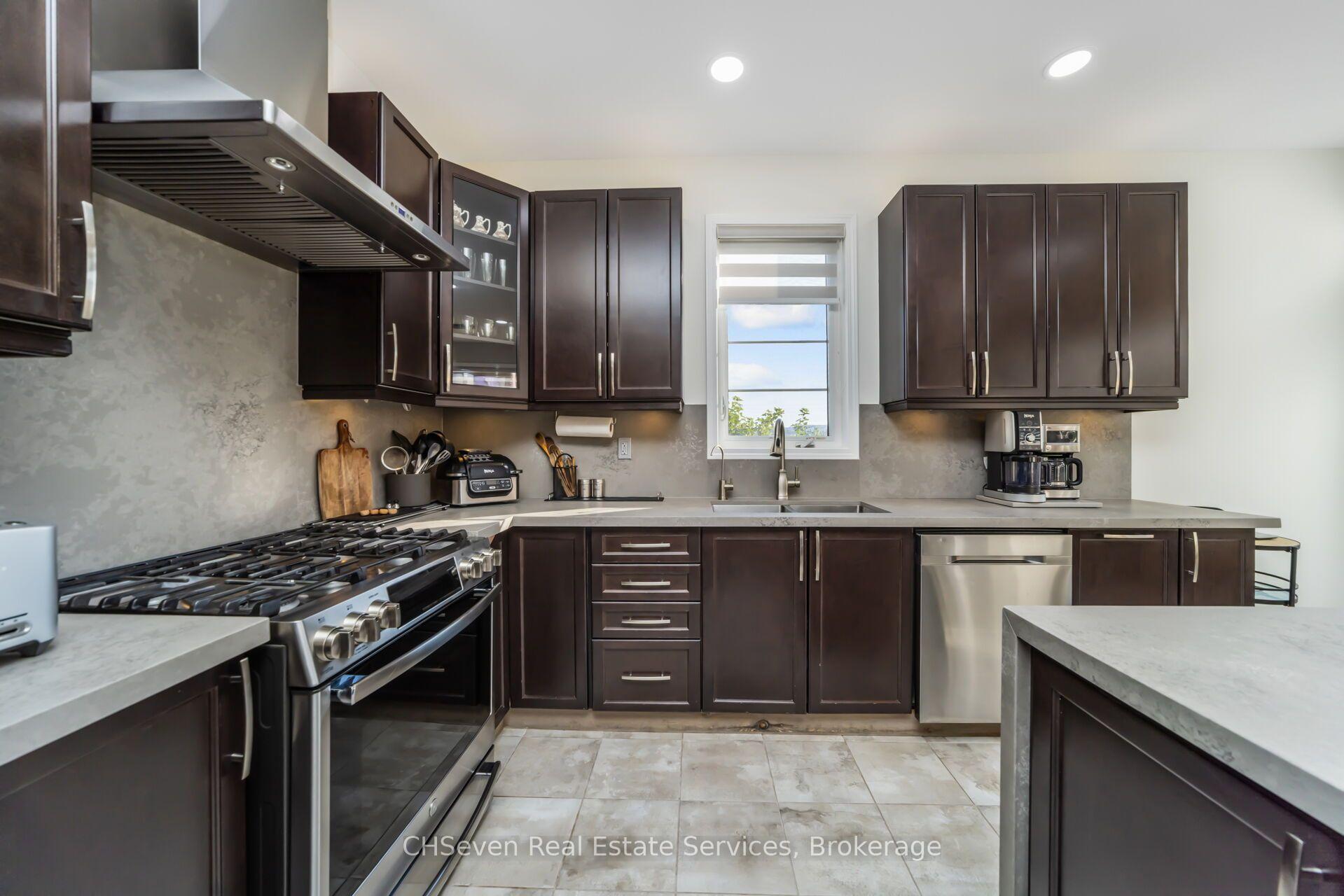 Photo 21 of 486 Etheridge Avenue, Milton, Ford — HOMEH