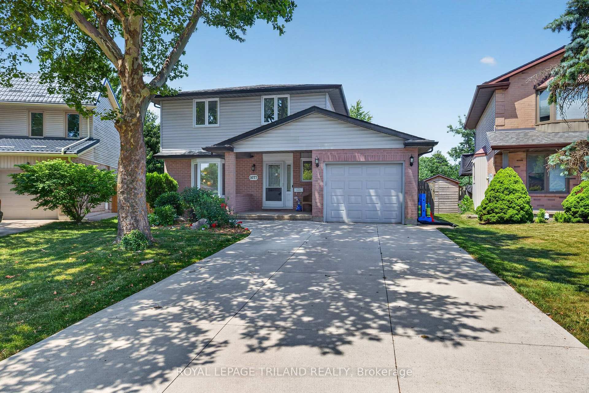 Photo 1 of 1077 Mahogany Crescent, London, North P — HOMEH