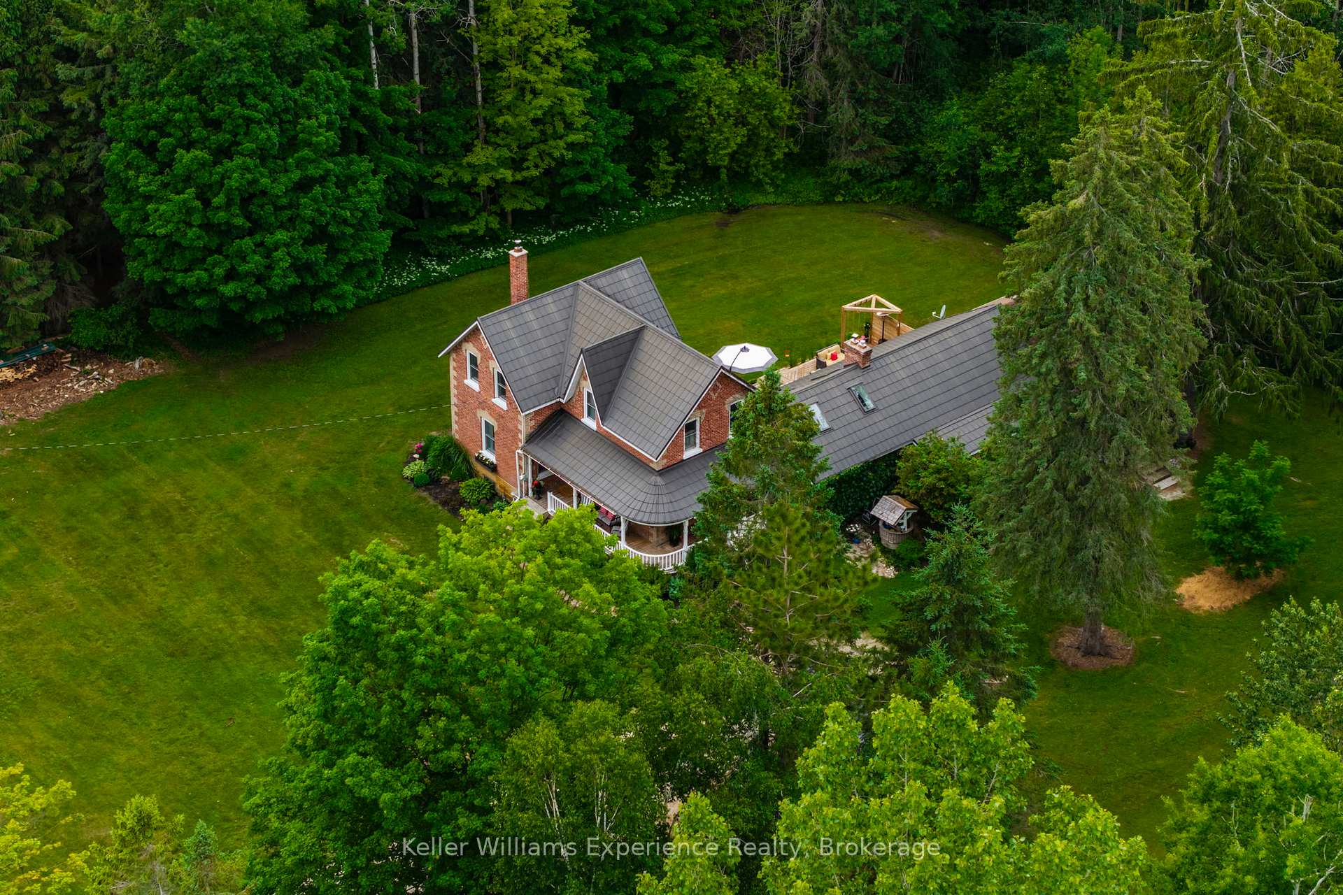 Photo 39 of 3744 Flos 4 Road W, Springwater, Rural Springwater — HOMEH
