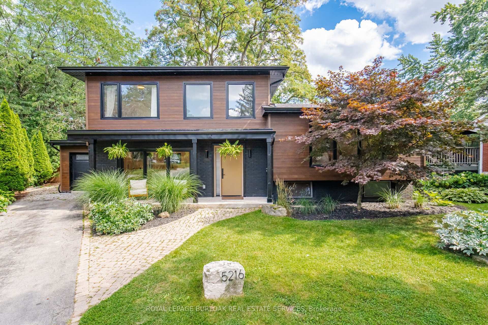 Photo 3 of 5216 Alton Road, Burlington, Appleby — HOMEH