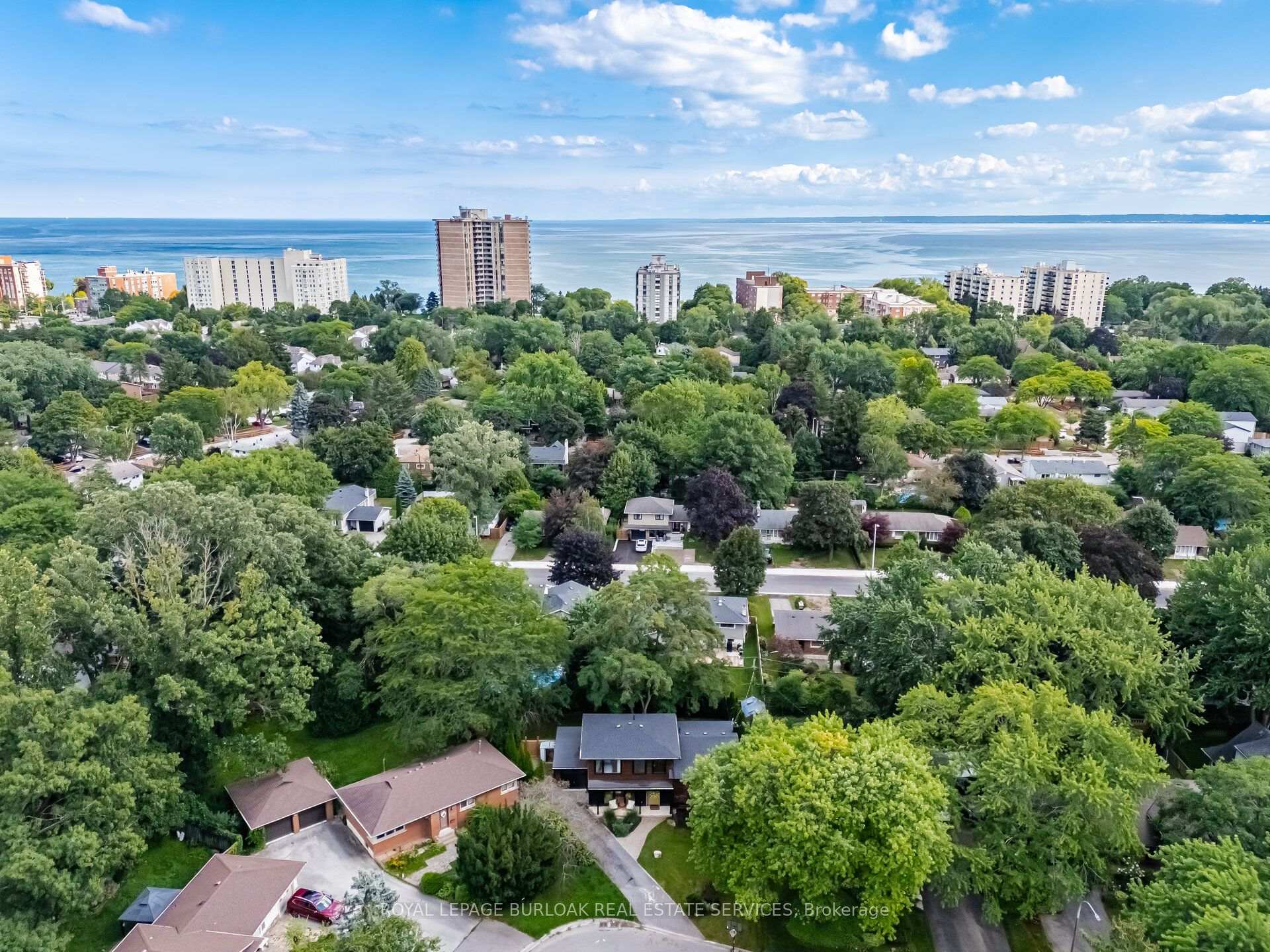 Photo 4 of 5216 Alton Road, Burlington, Appleby — HOMEH