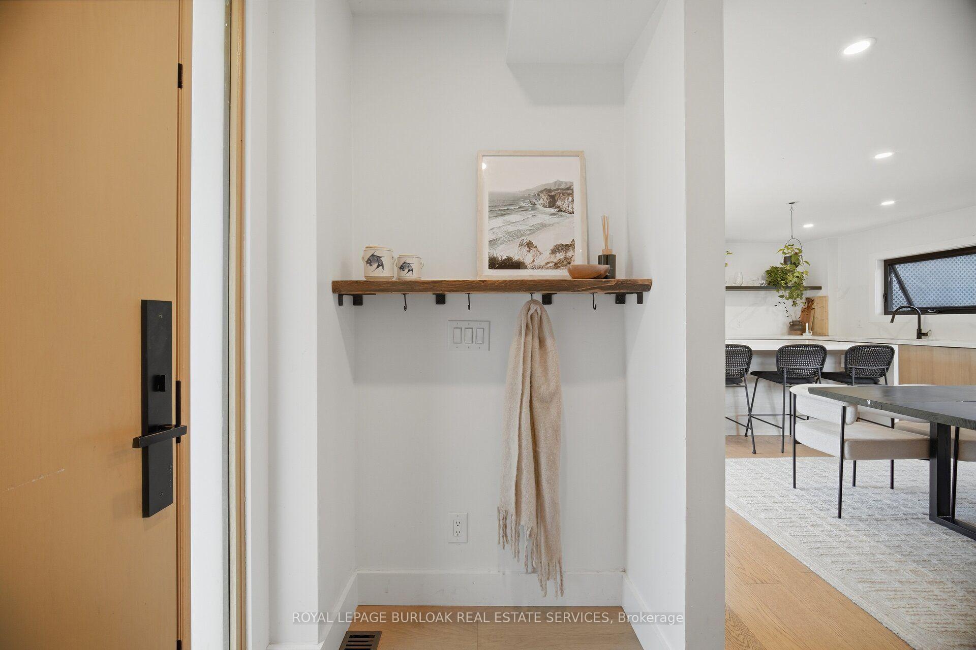 Photo 5 of 5216 Alton Road, Burlington, Appleby — HOMEH