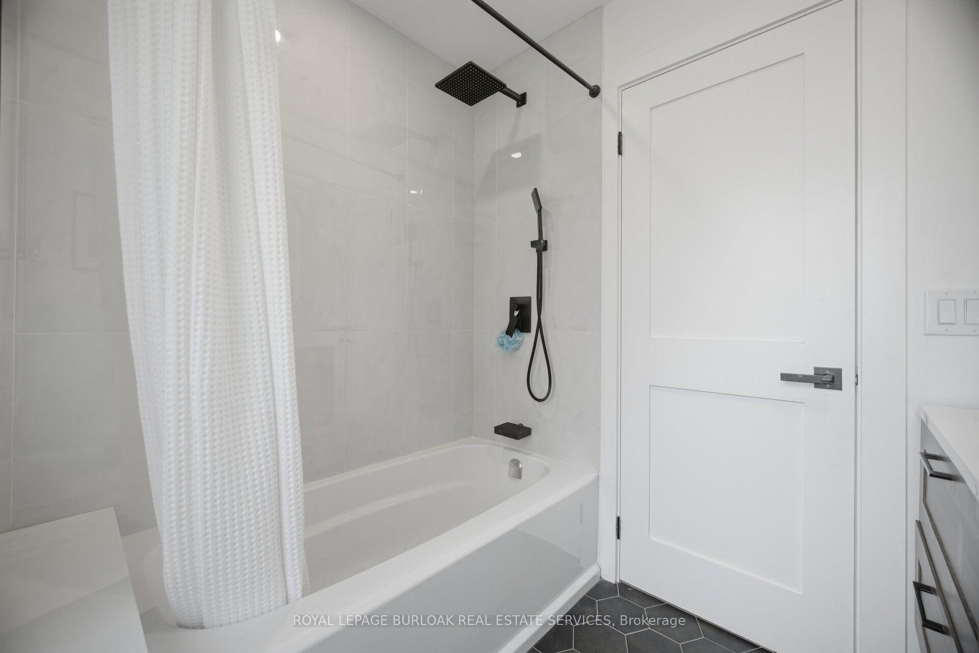 Photo 35 of 5216 Alton Road, Burlington, Appleby — HOMEH