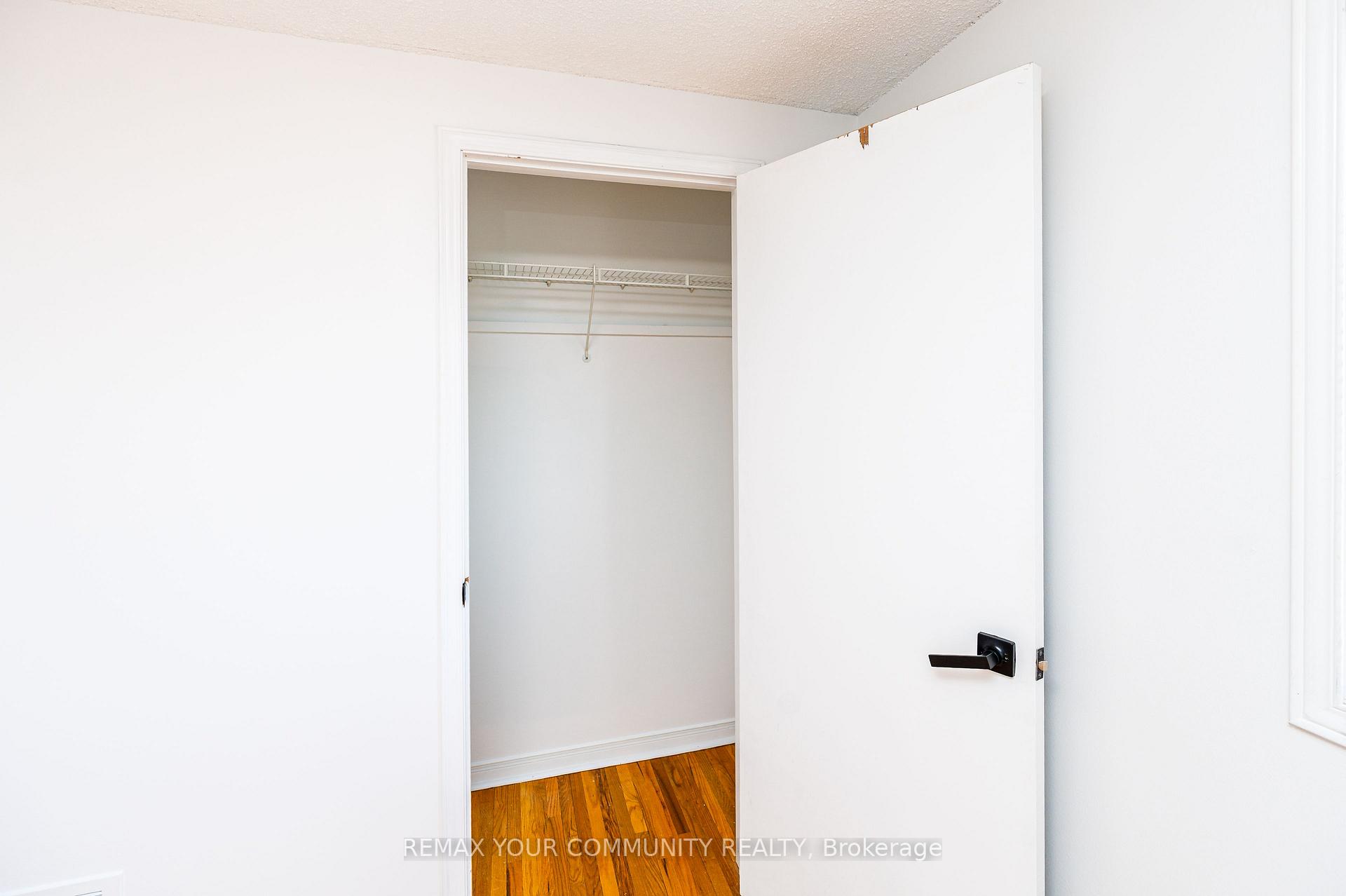 Photo 23 of Unit UPPER, 20 Terra Road, Vaughan, East Woodbridge — HOMEH
