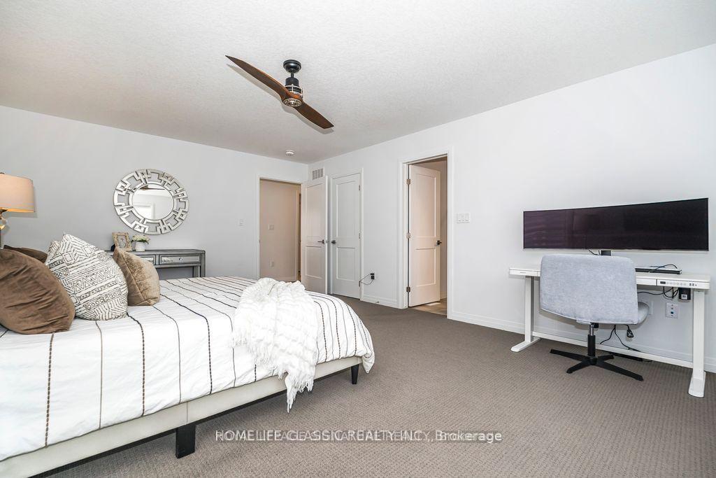 Photo 15 of Unit #174, 30 Times Square Boulevard, Hamilton, Stoney Creek Mountain — HOMEH