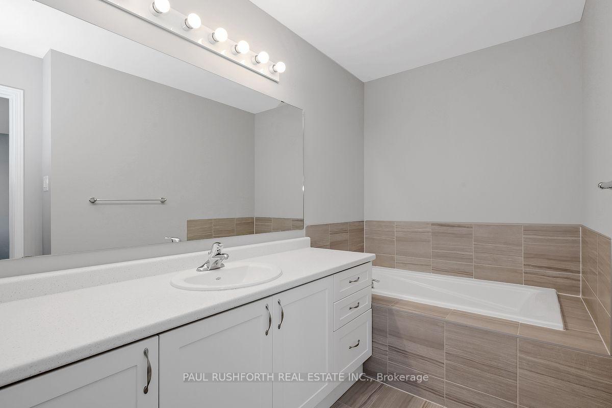 Photo 15 of 14 Riddell Street, Carleton Place, Carleton Place — HOMEH