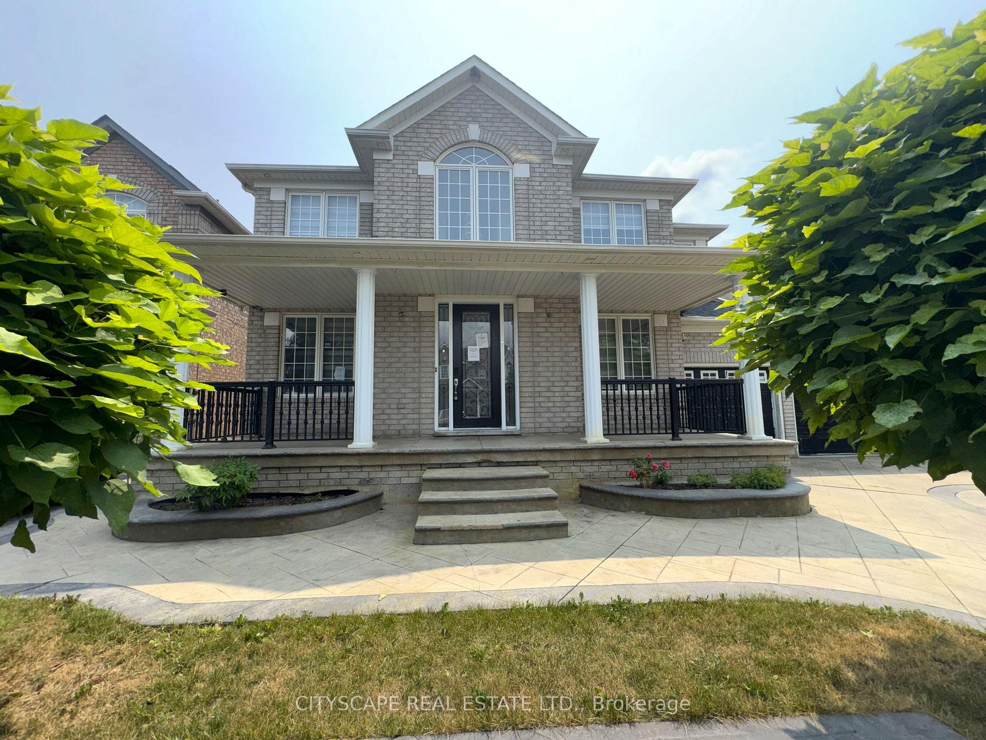 Photo 2 of 19 Selhurst Drive, Brampton, Vales of Castlemore — HOMEH