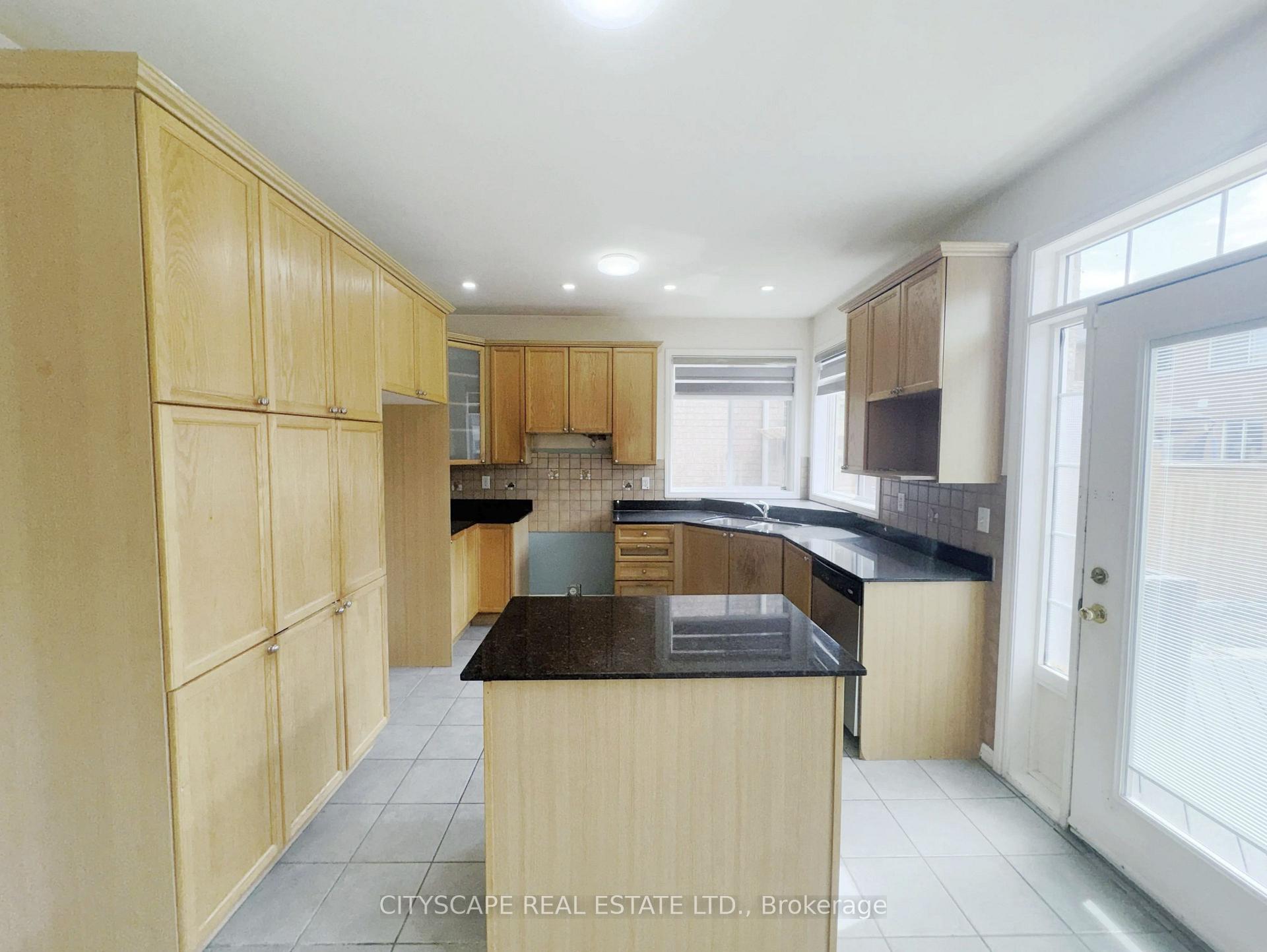 Photo 18 of 19 Selhurst Drive, Brampton, Vales of Castlemore — HOMEH